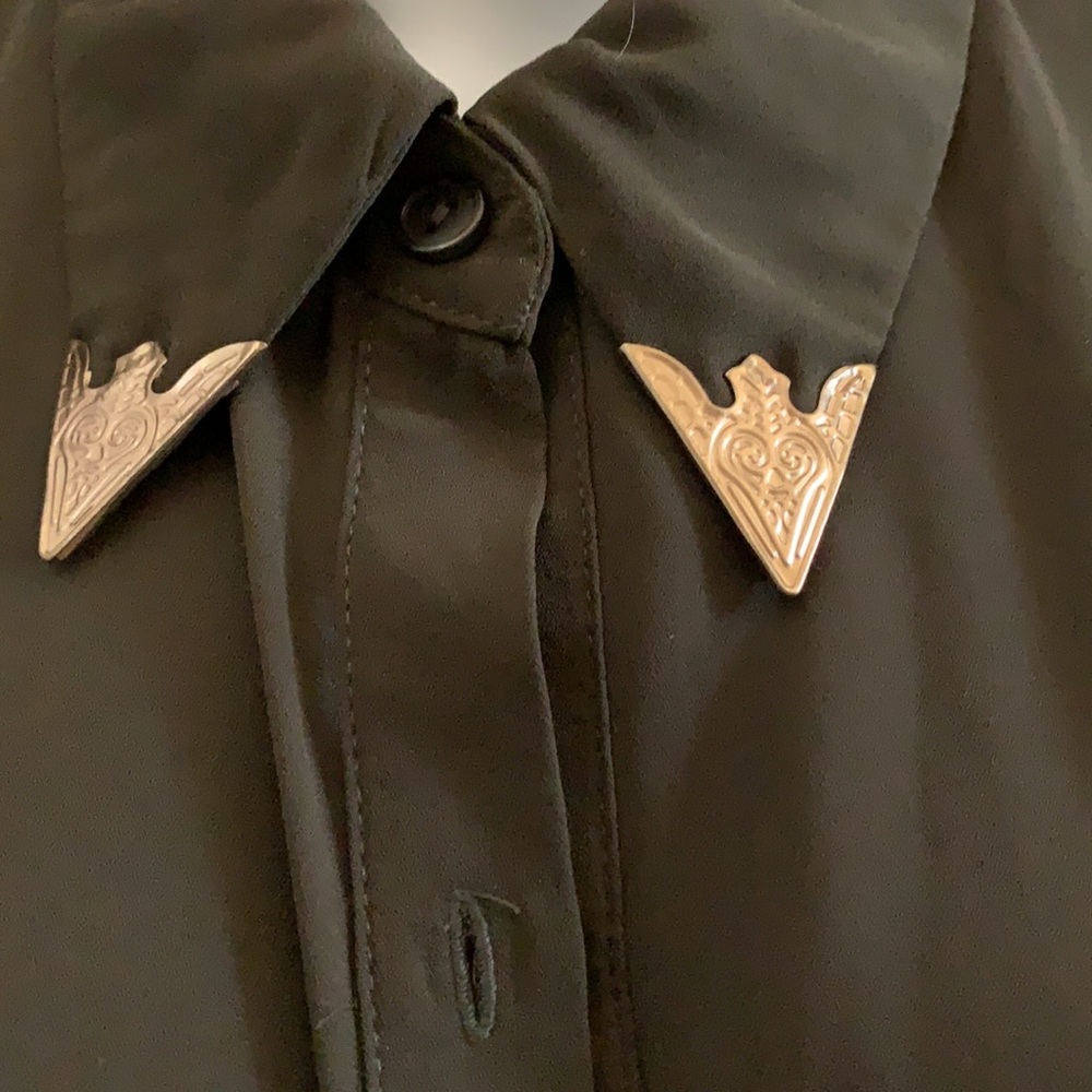 Top button down front - Picture 2 of 5